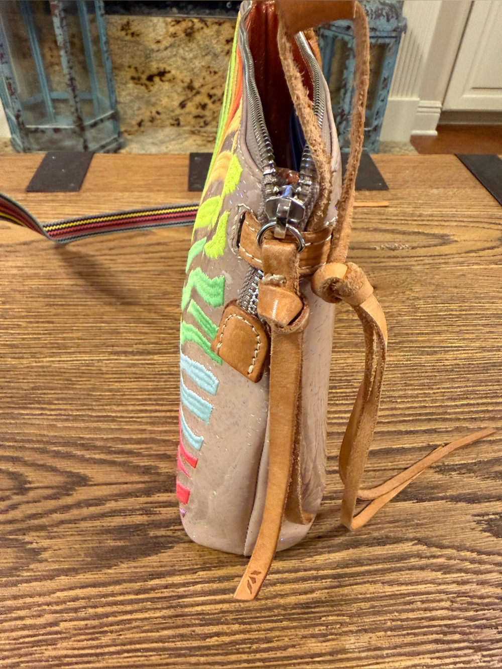 A20 - Consuela Veronica Downtown Multicolor Zebra Stripe Crossbody - Picture 3 of 8